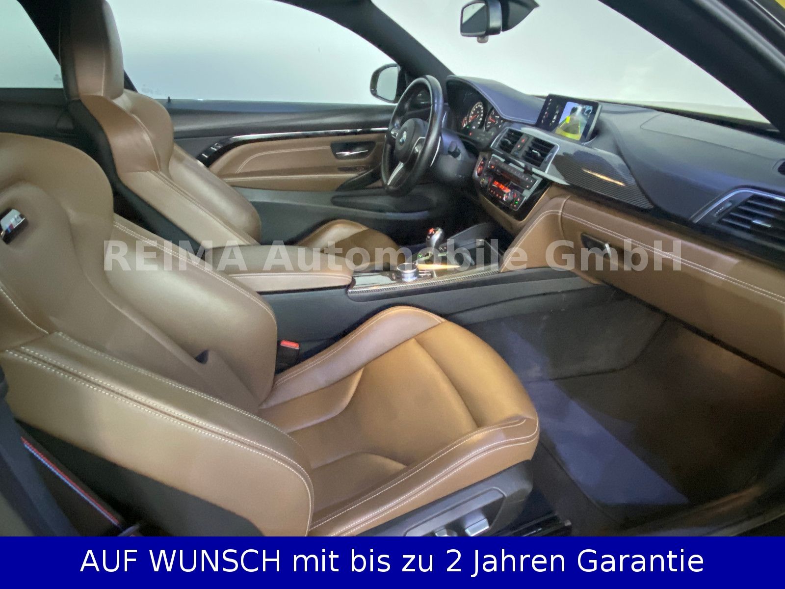 Fahrzeugabbildung BMW M4 Coupe Competition, Drivers Package, HUD