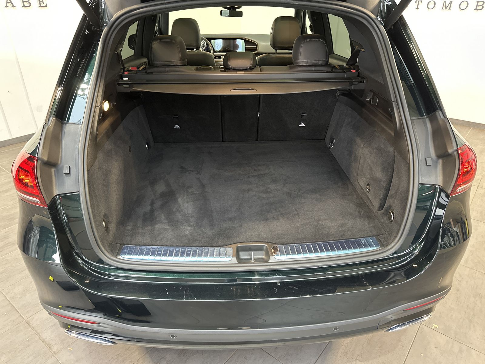 Fahrzeugabbildung Mercedes-Benz GLE 350de 4M AMG-Line NAV+LED+AHK+PANO+360°+21ZO
