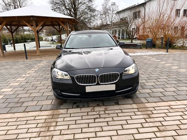 BMW 520 D | Automatik | Voll Leder | Tüv 0...