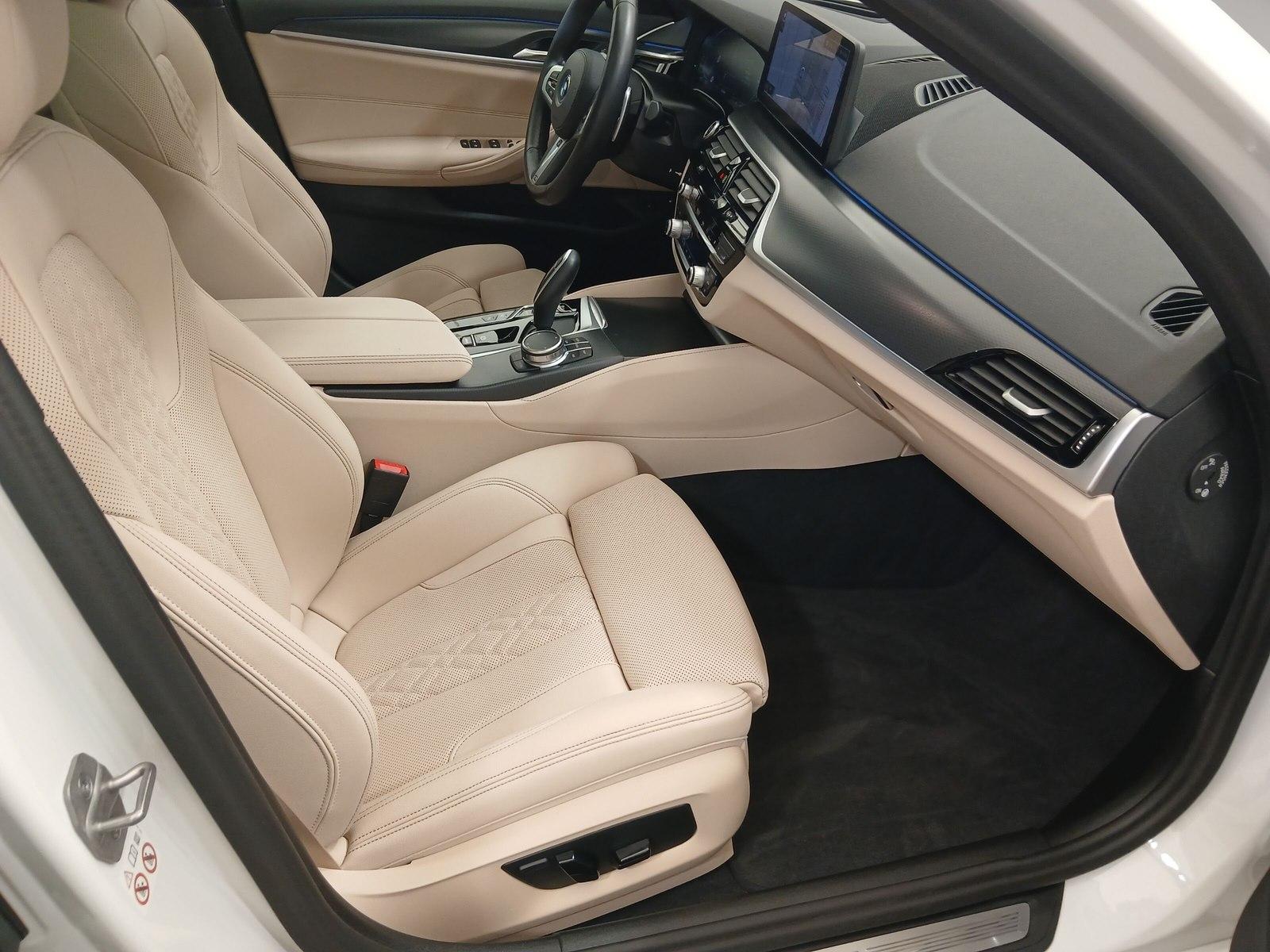 BMW 530e Touring M Sport Laser LiCoProf Head-Up AHK