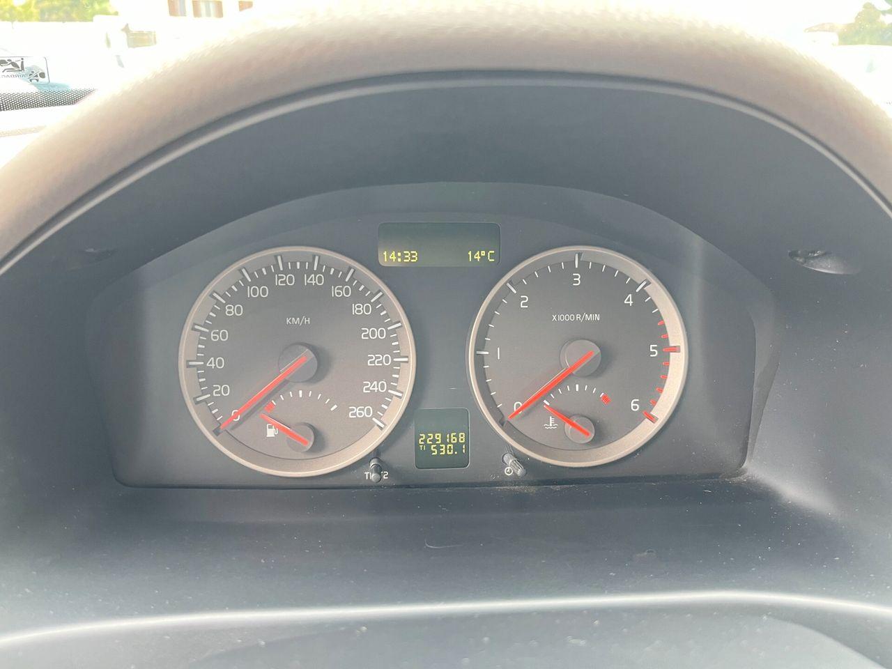 Volvo V50 2007 — photo 14
