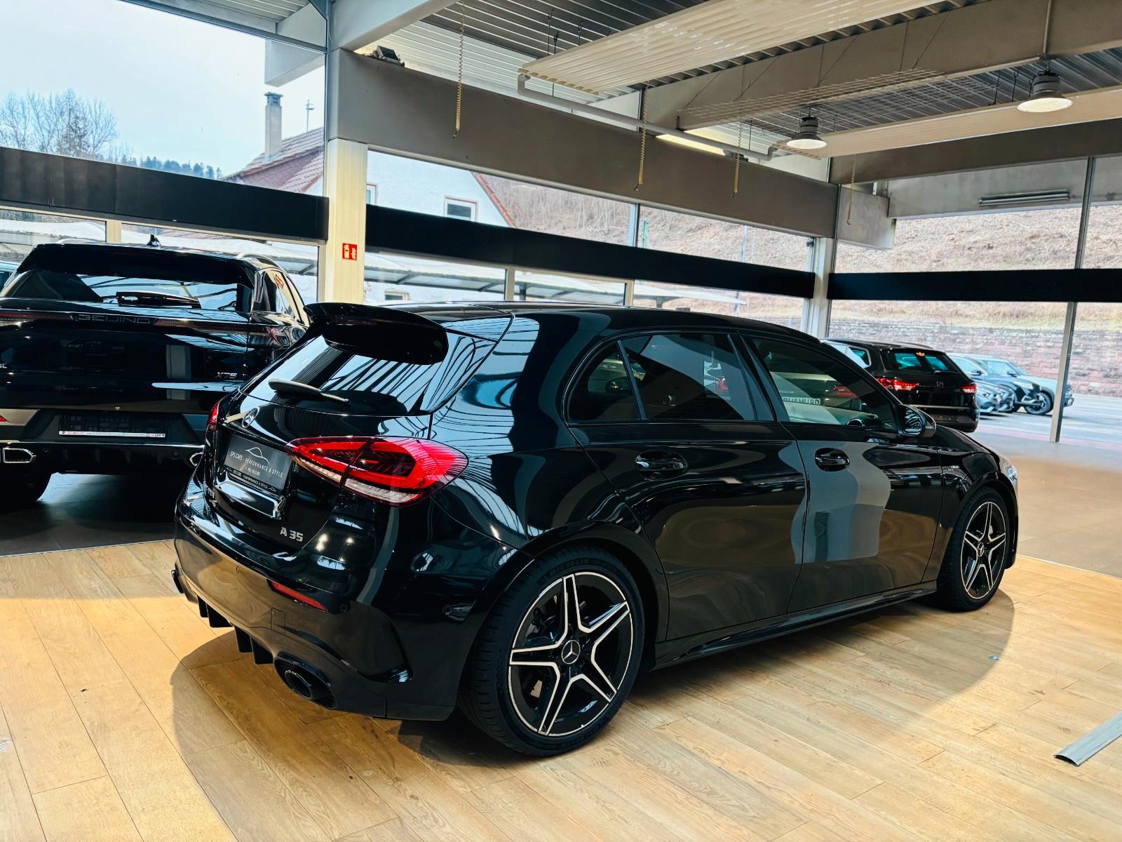 Mercedes-Benz A 35 AMG Mercedes-AMG A 35 4MATIC DCT