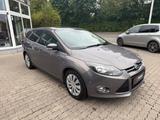 Ford Focus Turnier Titanium - Ford Focus aus 2011: Kombi
