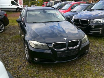 BMW 320 - 4