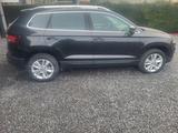 Skoda Karoq 1.6 TDI DSG Style - Skoda Karoq mit Diesel-Antrieb: Geländewagen, Automatik