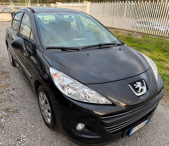 Peugeot 207 Plus 1.4 HDi 70CV 5 porte