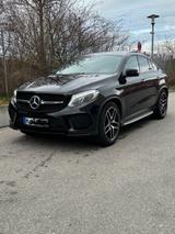 Mercedes-Benz GLE 43 AMG Mercedes-AMG GLE 43 4MATIC Merced...