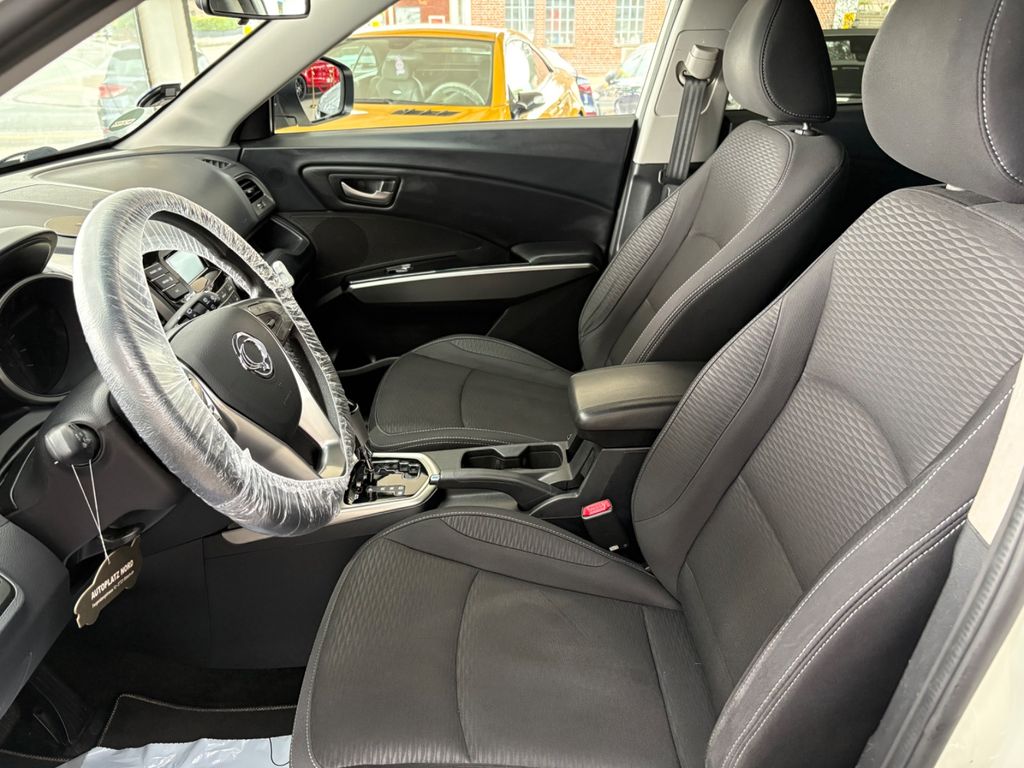 Ssangyong Tivoli - Bild 8