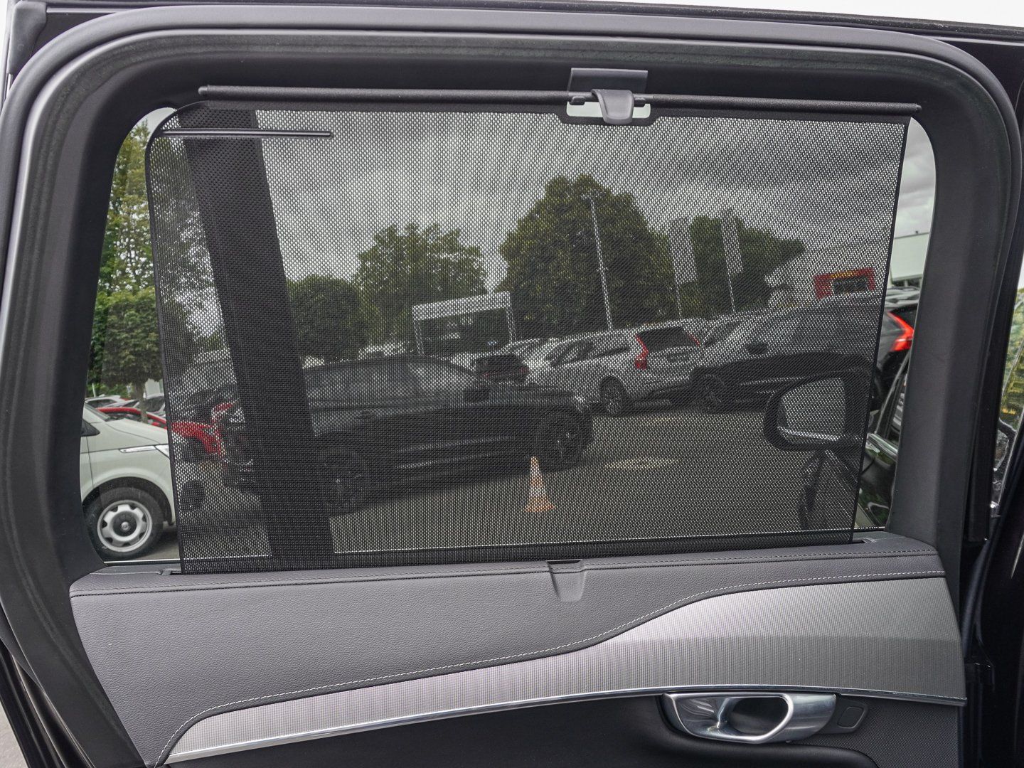 Volvo XC90 T8 AWD Ultimate Bright Plug-in Hybrid PANO foto 18
