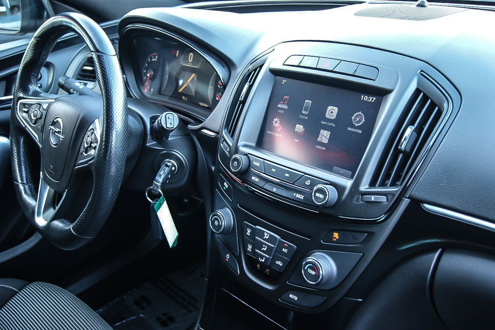 Fahrzeugabbildung Opel Insignia ST 16 SIDI Turbo SPORT OPC NAVIGATION