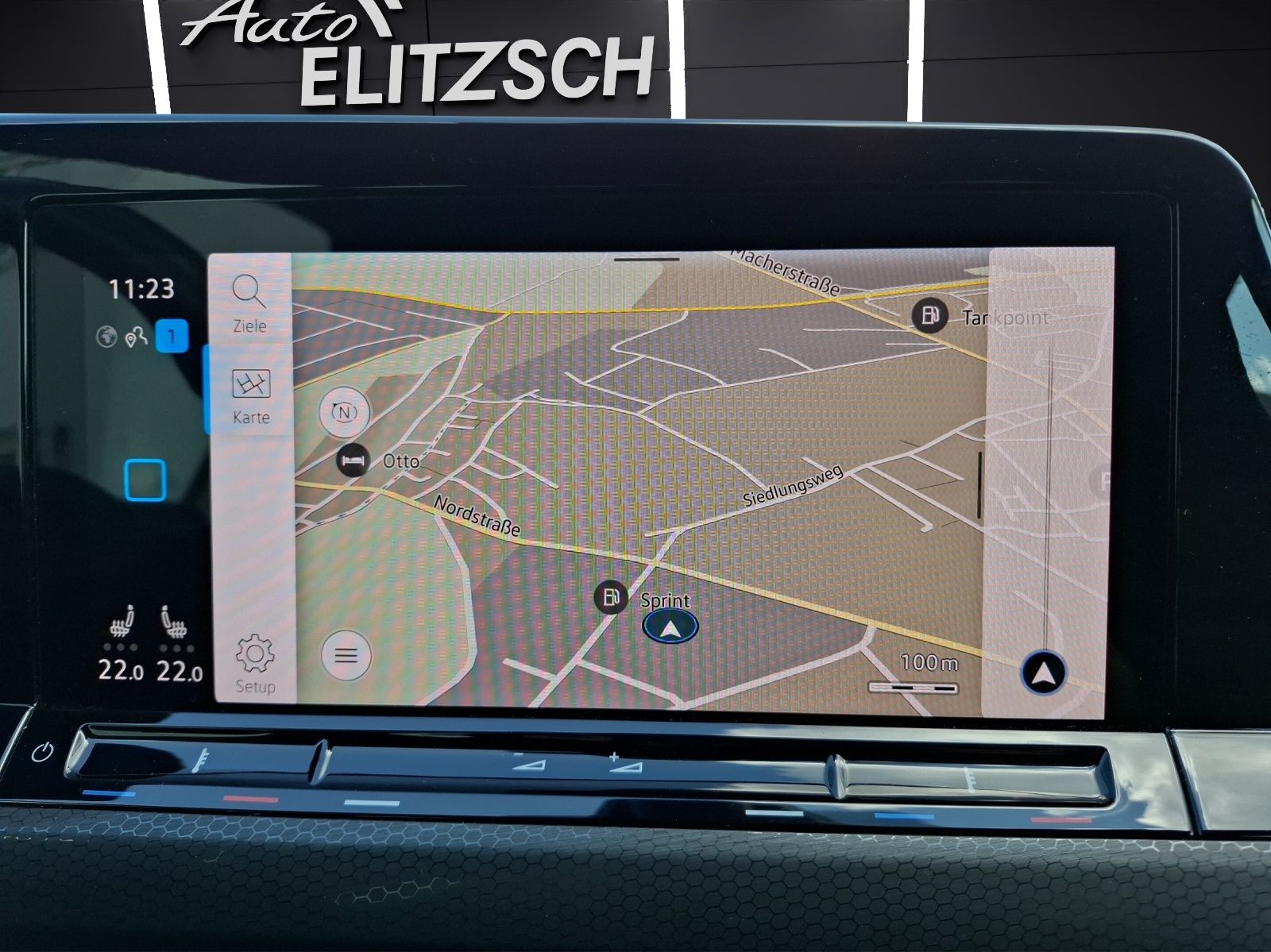 Fahrzeugabbildung Volkswagen Golf VIII GTD LEDplus Navi AID ACC PDC SH 19"