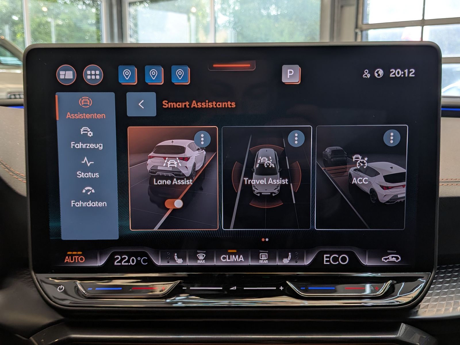 Fahrzeugabbildung CUPRA Leon 1.5 e-Hybrid MATRIX*ACC*EDGE*CARPLA*SoH100%