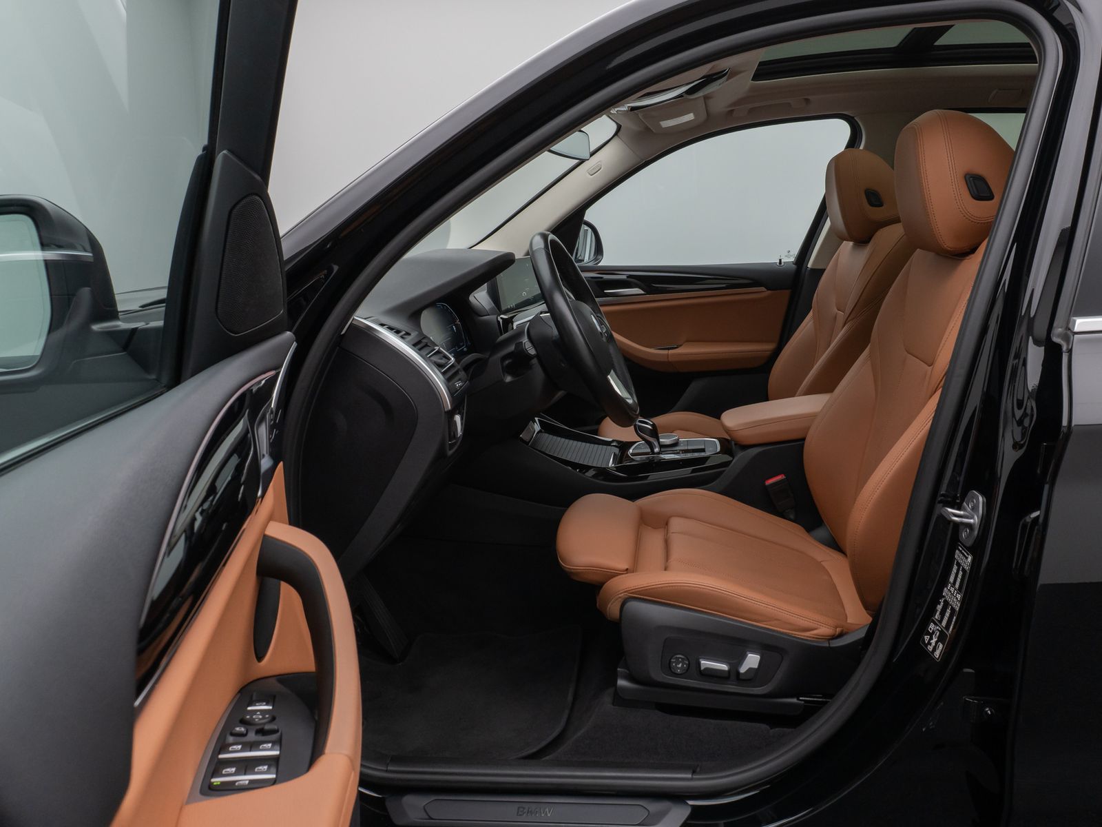 Fahrzeugabbildung BMW X3 xD20d Panoram 360°DAB HiFi Leder Sport 18Zoll