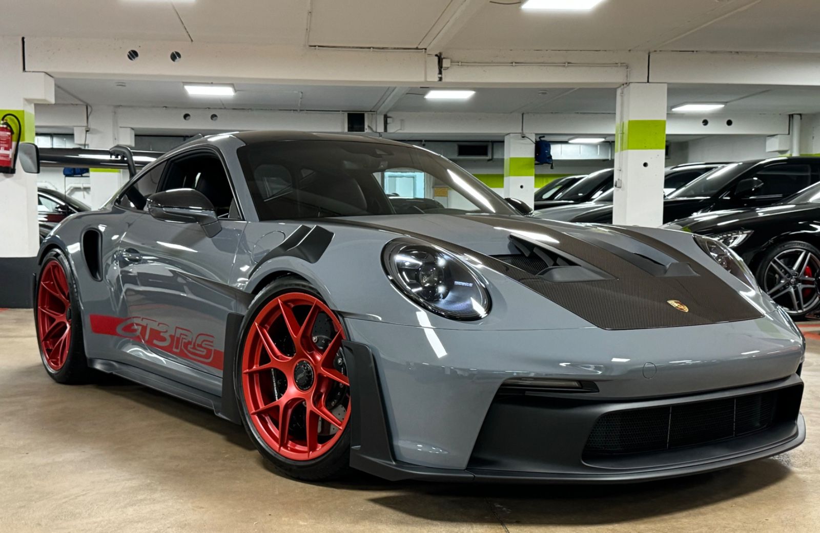 Fahrzeugabbildung Porsche 911 GT3 RS WEISSACH CARBON CERAMIC LIFT 24 FULL