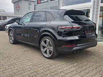 Porsche Cayenne - 8