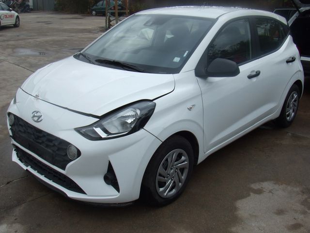 Hyundai i10 1.0/LPG/Netto: 6.000