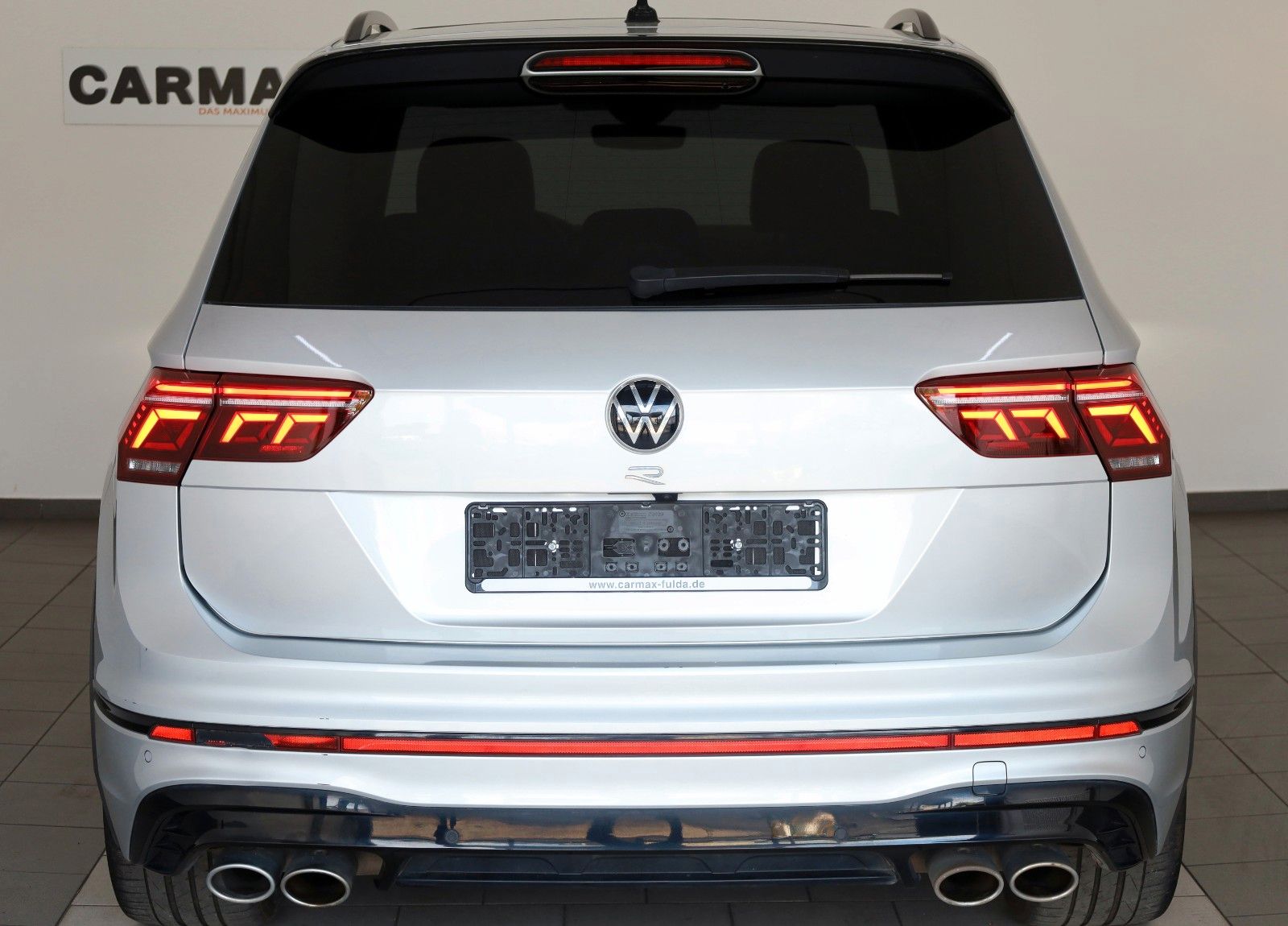 Fahrzeugabbildung Volkswagen Tiguan R 4M Leder,Navi,LED,PanDach,Harman/K,Memo