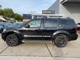 Nissan Pathfinder 3.0 dCi LE*Vollleder*Xenon*AHK - schwarze Nissan Pathfinder