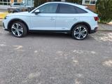 Audi Q5 40 TFSI  quattro S line Matrix Garantie Sport - Behindertengerechte Audi Q5