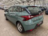 Hyundai i20 1.2 Select Klima - Hyundai i20: Grün