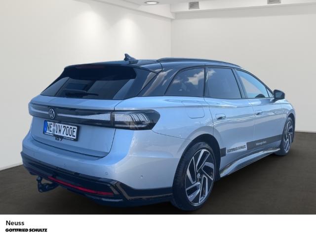 Volkswagen ID.7 Tourer Pro S 86 kWh NAVI AHK PANO BLACK STY