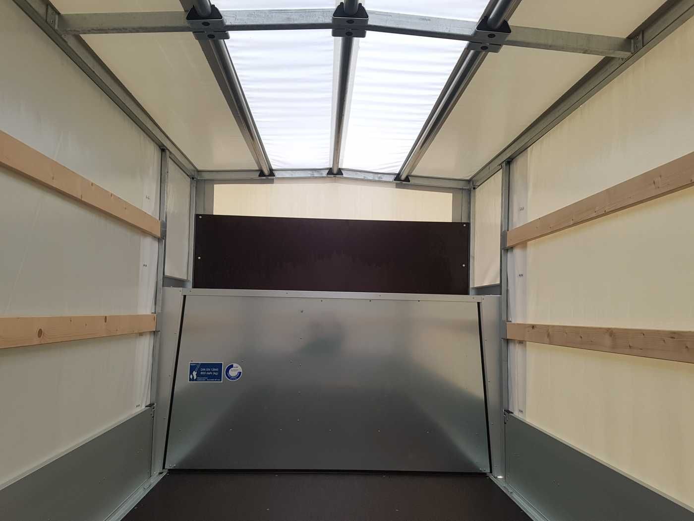 Fahrzeugabbildung Iveco Daily 50C16 H 3.0 A8D Pritsche Plane