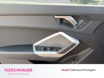 Audi Q3 - 10