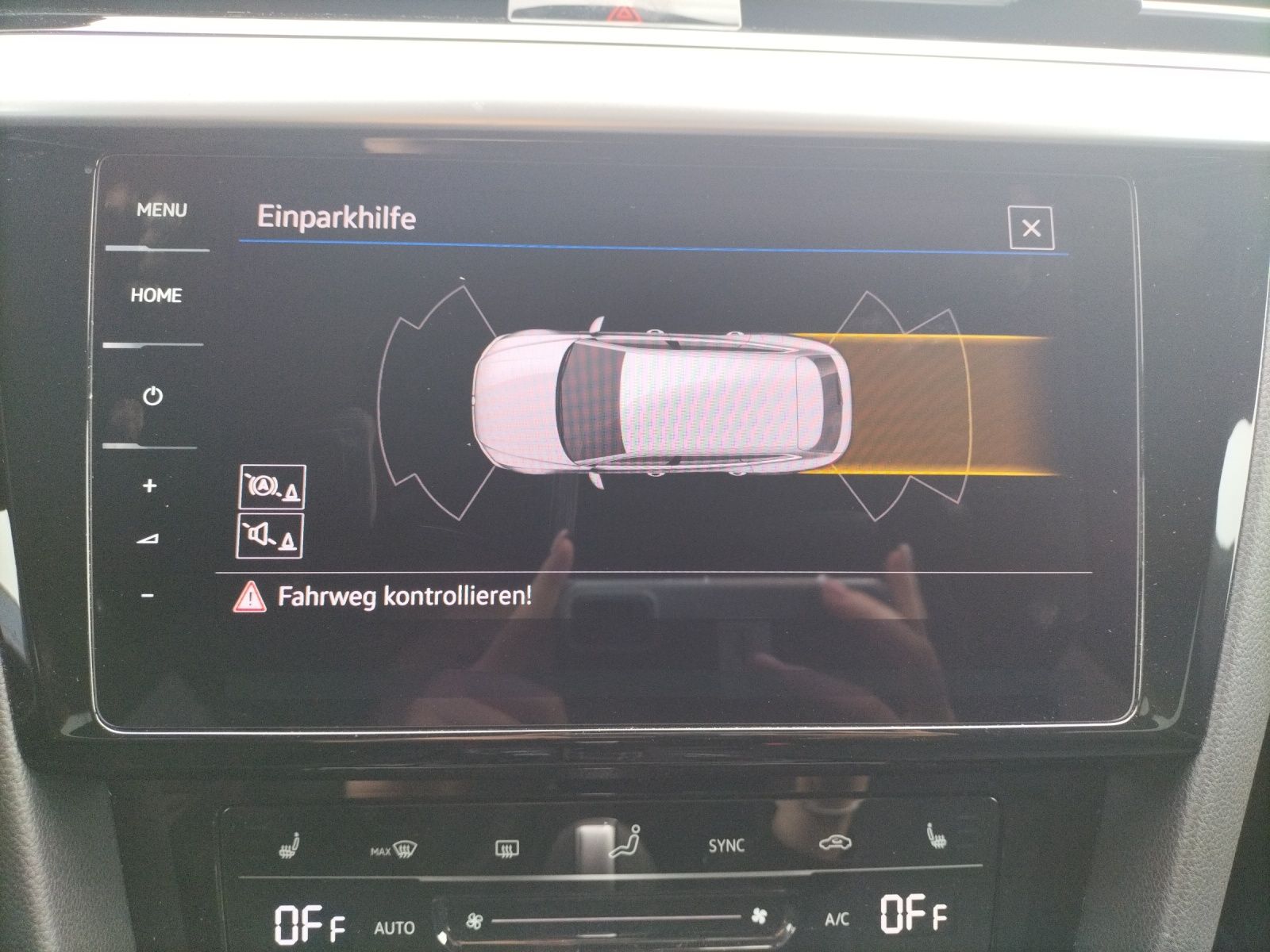 Fahrzeugabbildung Volkswagen Arteon SB TSI R-Line DSG Matrix AHK Navi AID ACC