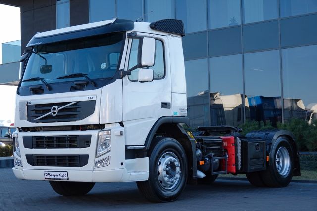 Volvo FM 380 / PEŁNY ADR / DZIENNA NISKA KABINA / EURO