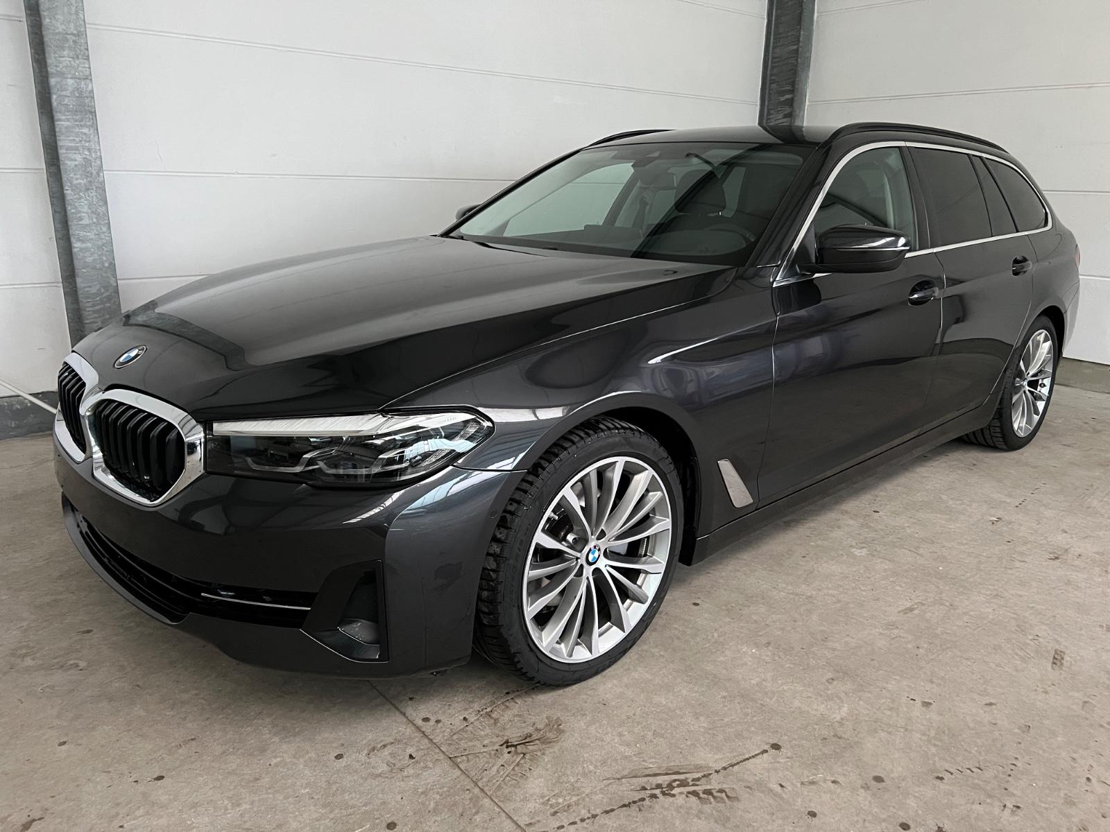 BMW 520d Touring+HUD+Park-Assist+Harman-K.+1.Hand.