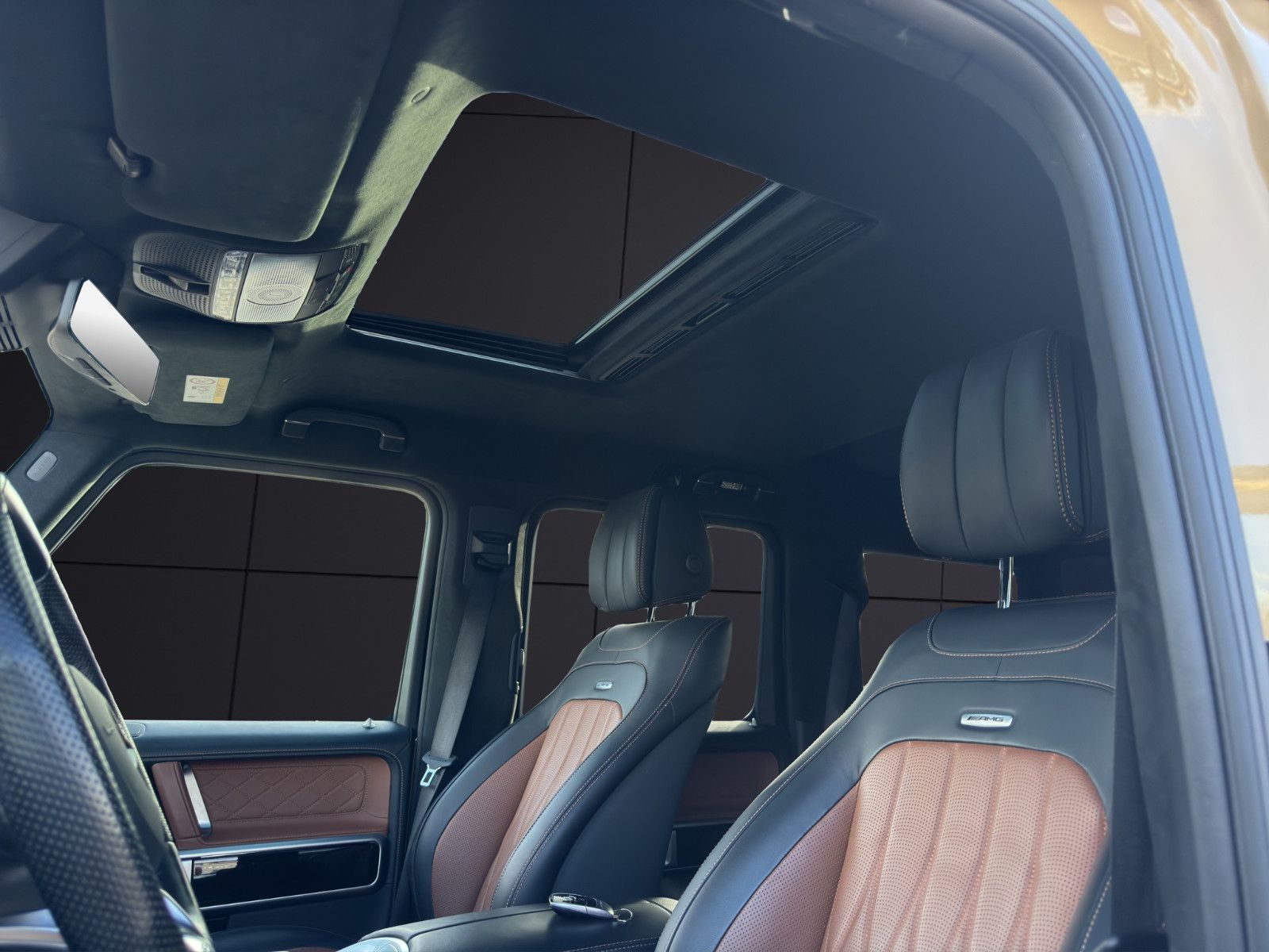Fahrzeugabbildung Mercedes-Benz G 63 AMG/Garantie/Sdhz/Drivers/Sonderlack/AHK/