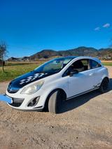 Opel Corsa D , Race Edition   1,4 l - Opel Corsa: Race