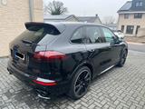 Porsche Cayenne GTS mit Porsche Approved  - Porsche Gebrauchtwagen in Lübeck