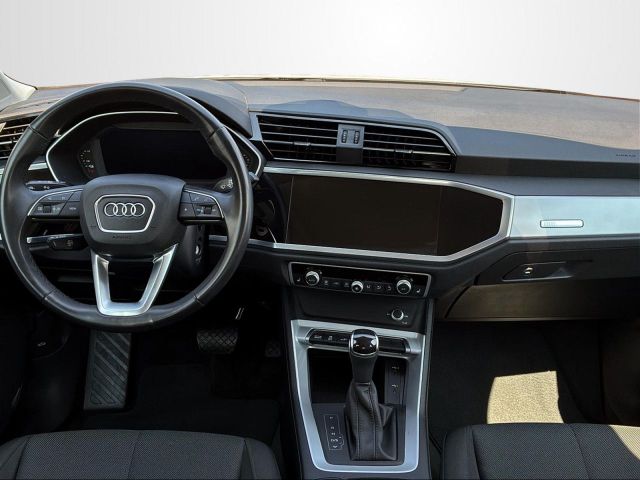 Q3 SUV 45 TFSIe S-TRONIC CAM+NAVI+SHZ+DAB