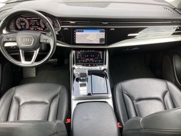 Audi Q8 - 10