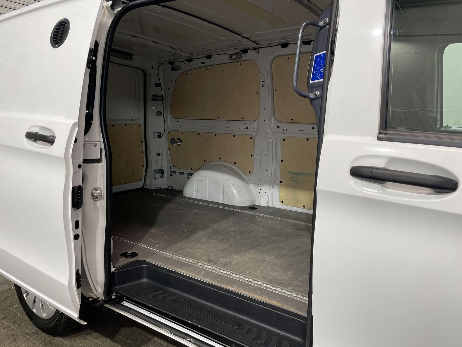 Fahrzeugabbildung Mercedes-Benz Vito 114 CDI lang #LED#Klima#Tempomat