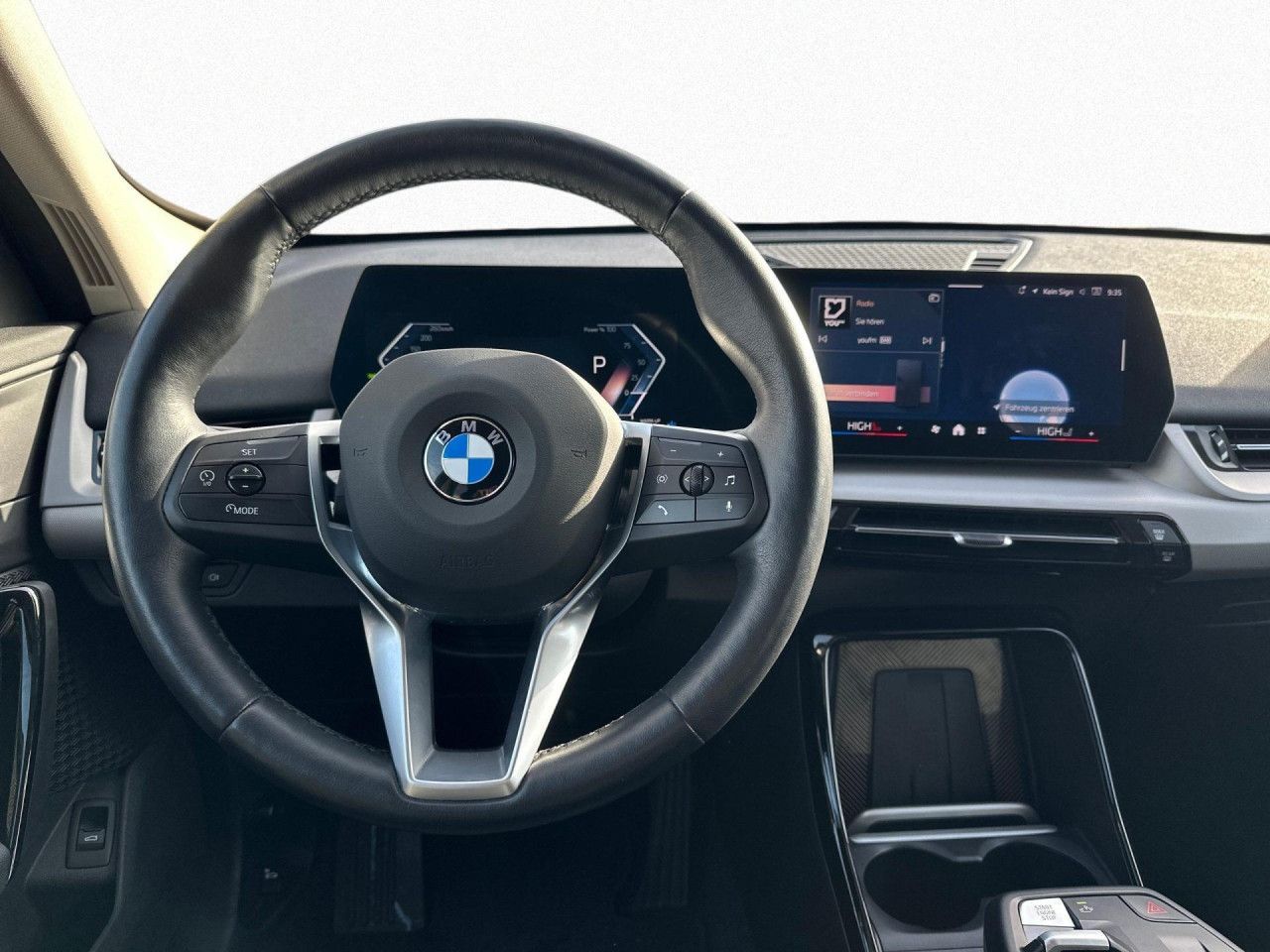 BMW X1 xDrive20d AHK,DA+,AdpLED,KomZug,AktiSi,Kamera foto 9