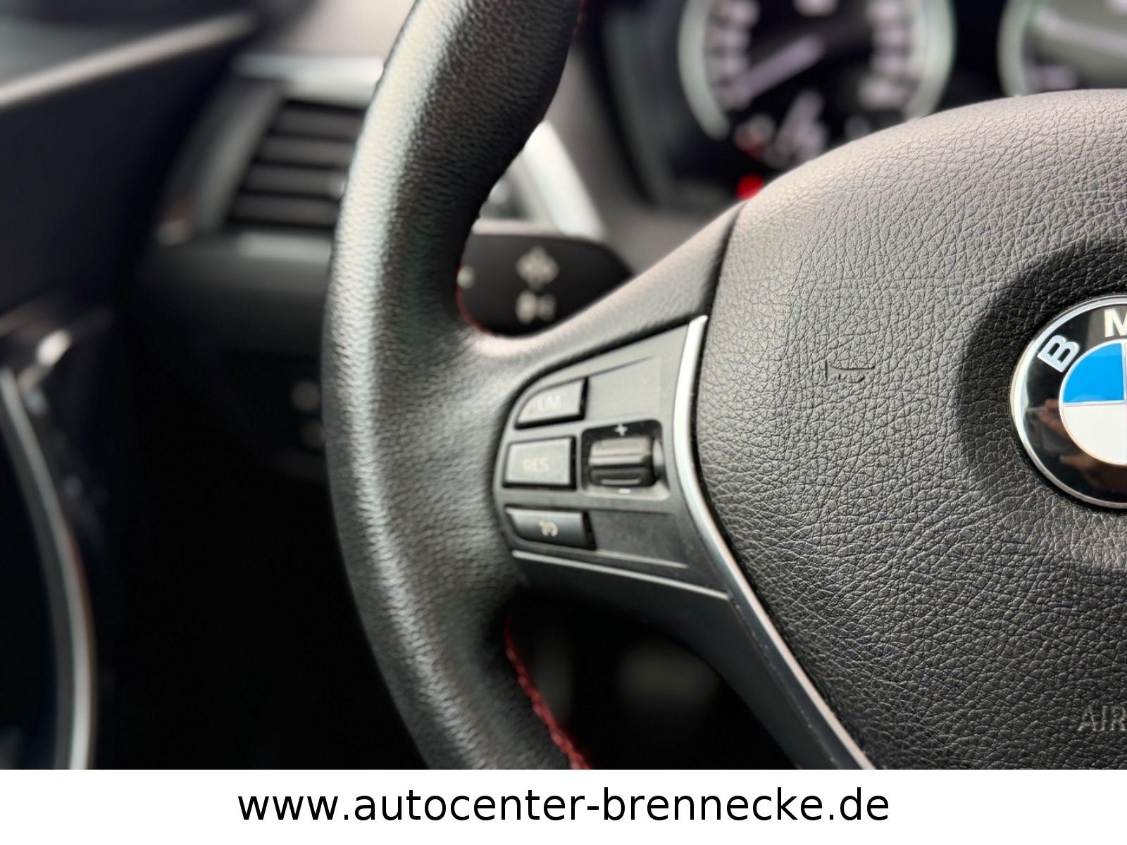 BMW 118i Sport Line*Schiebedach*LED*PDC*8-fach ber*