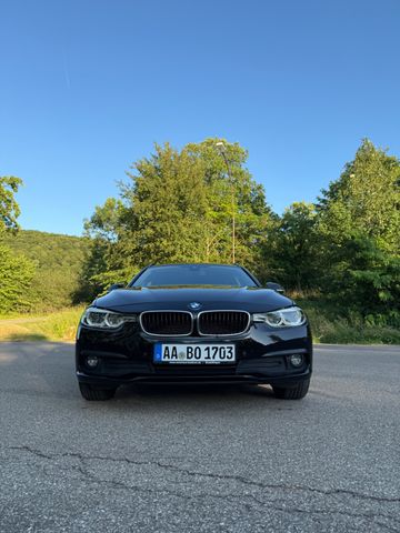 BMW 320d xDrive Touring Automatic -