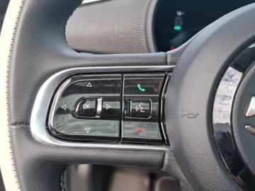 Fiat 500e La Prima 360+Kam.+KeyLess+LED+Navi+Pano