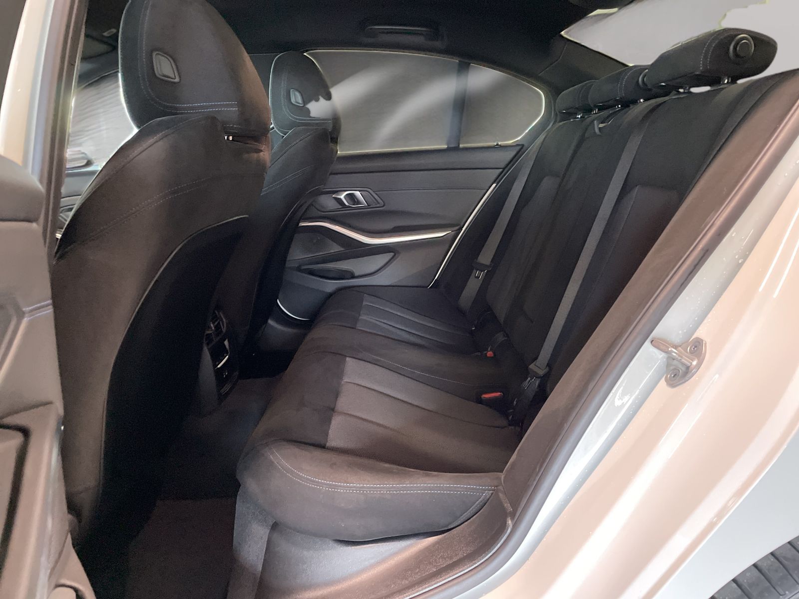 BMW 320 - Bild 13