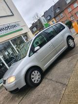 Volkswagen Touran  Benziner - gebrauchte VW Touran aus dem Jahr 2003