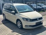 Volkswagen Touran 2.0 TDI Automatik*Parktronik*Klima*7-Sitz - Volkswagen Touran aus 2016 mit Diesel-Antrieb: Leder, Navigationssystem, Kleinbus