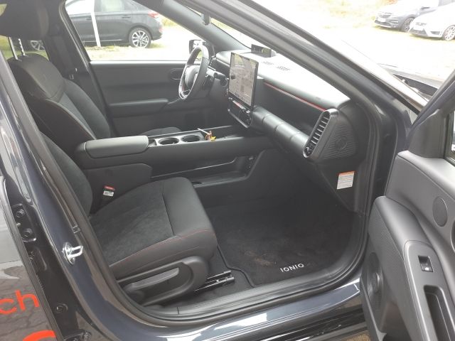 Hyundai IONIQ 3 – Bild 9