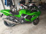 Kawasaki ZZR1400, ZX14 Top, Zubehör für 2800€ enthalten - KAWASAKI ZZR