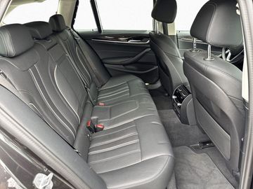 BMW 520 - 11