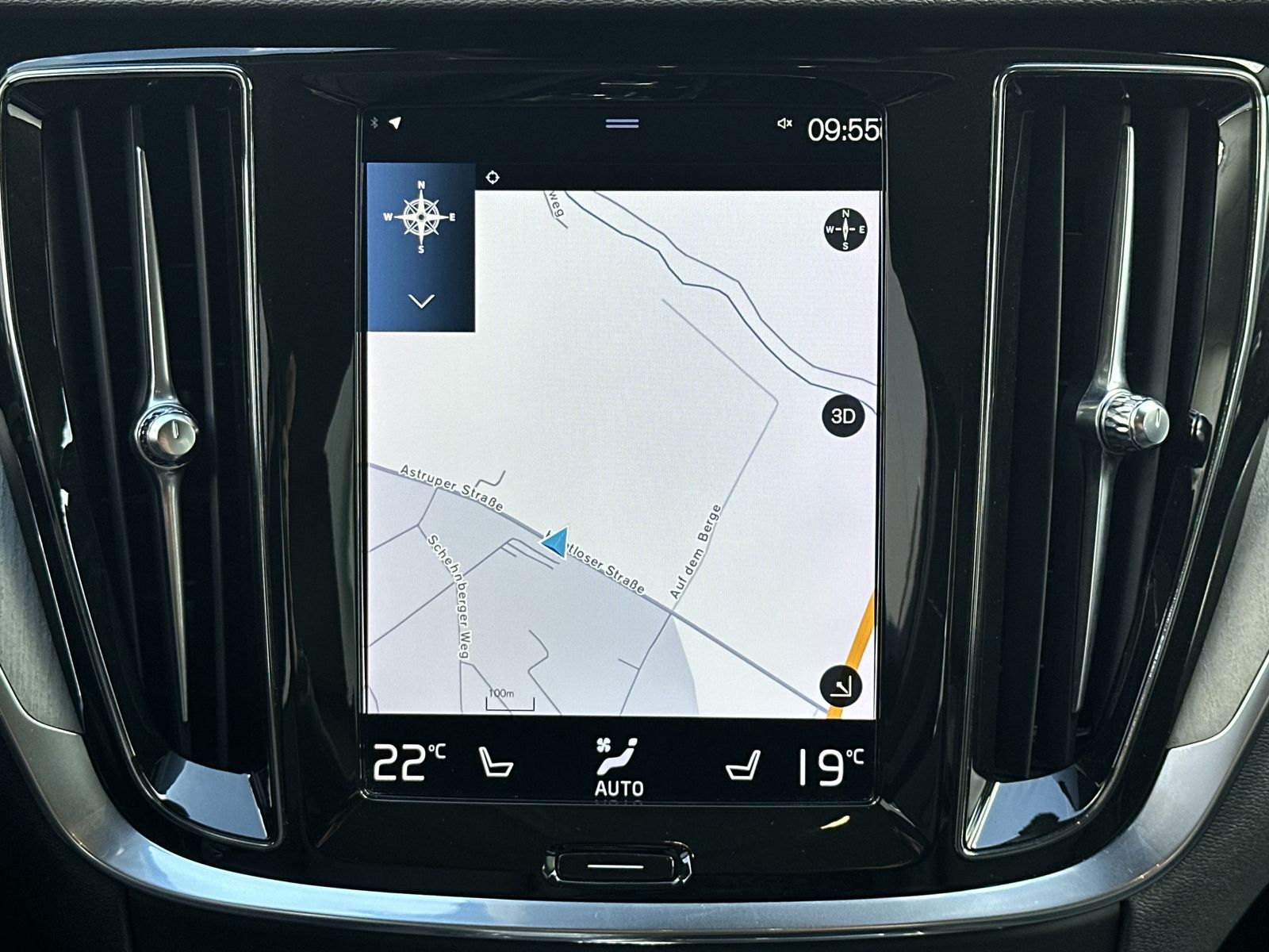 Fahrzeugabbildung Volvo V60 T6 AWD Recharge Inscription NAV+LED+ACC+AHK