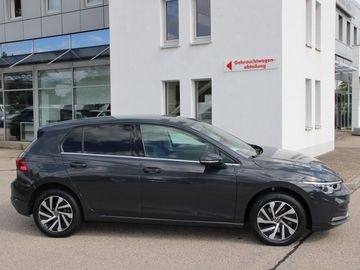 Volkswagen Golf VIII eHybrid Style KLIMA LED NAVI ALU