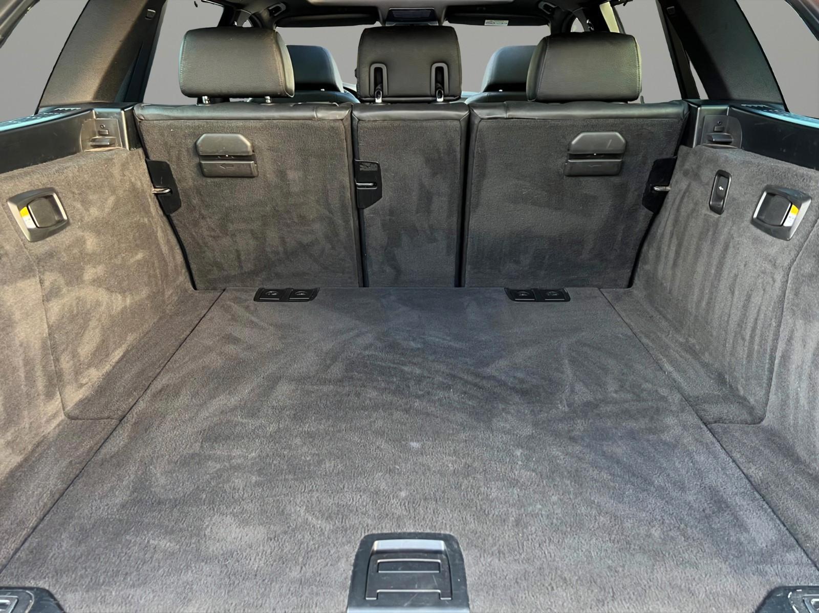 BMW 530d Touring Luxury Line VOLL!