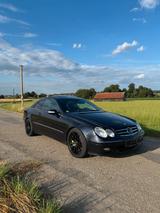 Mercedes-Benz Mercedes Benz CLK 320 CDI TÜV Neu - Mercedes-Benz CLK 320 mit Diesel-Antrieb